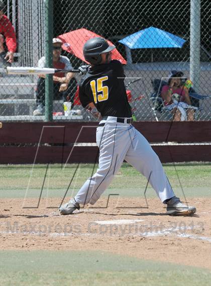 Thumbnail 2 in Sunny Hills vs. Fullerton photogallery.