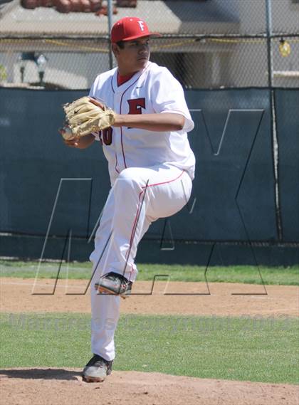 Thumbnail 2 in Sunny Hills vs. Fullerton photogallery.