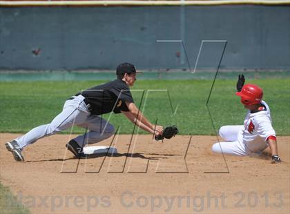 Thumbnail 3 in Sunny Hills vs. Fullerton photogallery.