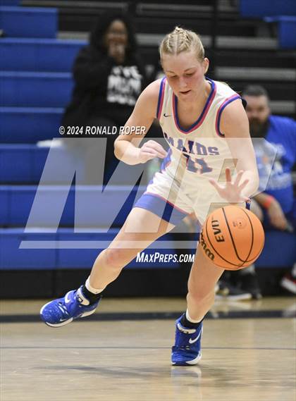 Thumbnail 2 in Lewis County vs. Wren (Low Country Invitational) photogallery.