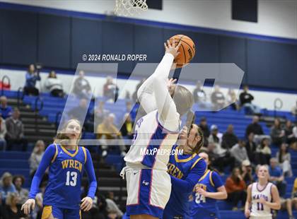 Thumbnail 1 in Lewis County vs. Wren (Low Country Invitational) photogallery.