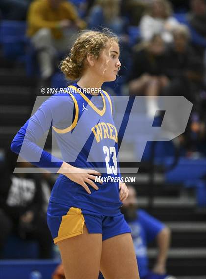 Thumbnail 1 in Lewis County vs. Wren (Low Country Invitational) photogallery.