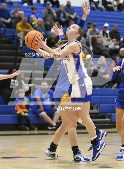 Thumbnail 1 in Lewis County vs. Wren (Low Country Invitational) photogallery.