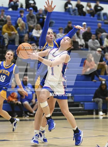 Thumbnail 3 in Lewis County vs. Wren (Low Country Invitational) photogallery.