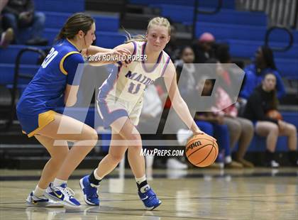Thumbnail 3 in Lewis County vs. Wren (Low Country Invitational) photogallery.