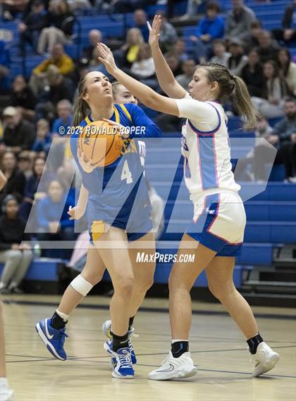 Thumbnail 2 in Lewis County vs. Wren (Low Country Invitational) photogallery.