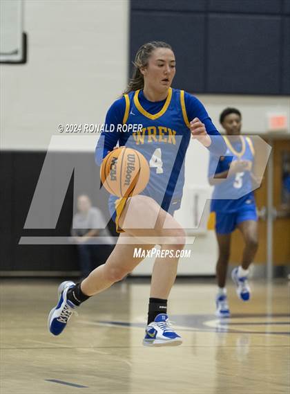 Thumbnail 3 in Lewis County vs. Wren (Low Country Invitational) photogallery.