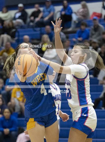 Thumbnail 3 in Lewis County vs. Wren (Low Country Invitational) photogallery.