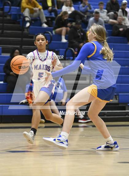 Thumbnail 3 in Lewis County vs. Wren (Low Country Invitational) photogallery.