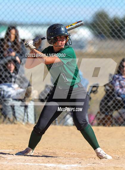 Thumbnail 3 in Roosevelt vs. D'Evelyn (CHSAA 4A Region 6 Playoff) photogallery.