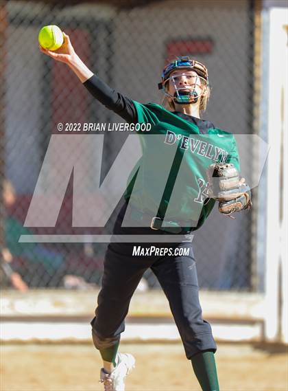Thumbnail 2 in Roosevelt vs. D'Evelyn (CHSAA 4A Region 6 Playoff) photogallery.