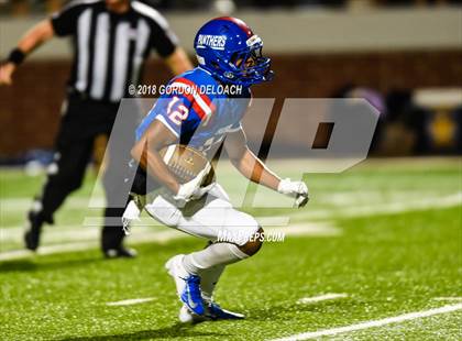 Thumbnail 3 in Lamar vs. Duncanville  (UIL 6A Regional Playoff) photogallery.