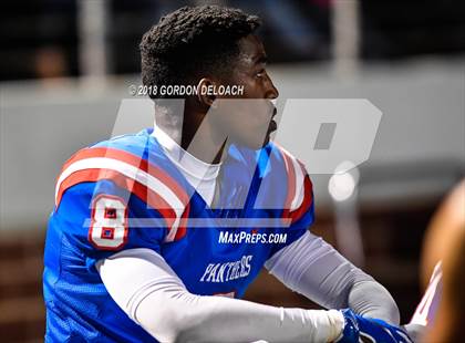 Thumbnail 2 in Lamar vs. Duncanville  (UIL 6A Regional Playoff) photogallery.