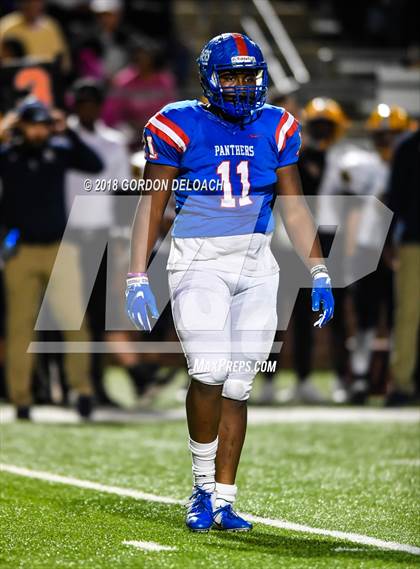 Thumbnail 1 in Lamar vs. Duncanville  (UIL 6A Regional Playoff) photogallery.