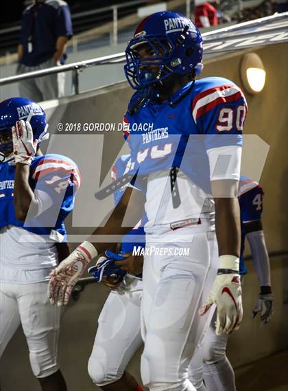 Thumbnail 1 in Lamar vs. Duncanville  (UIL 6A Regional Playoff) photogallery.