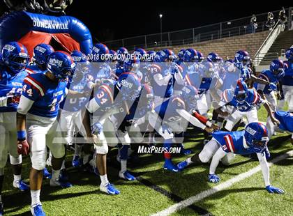 Thumbnail 3 in Lamar vs. Duncanville  (UIL 6A Regional Playoff) photogallery.