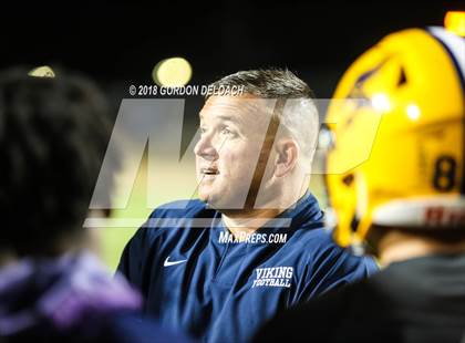 Thumbnail 2 in Lamar vs. Duncanville  (UIL 6A Regional Playoff) photogallery.