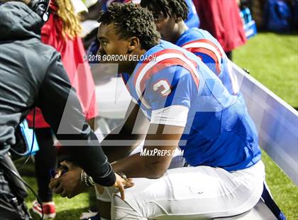 Thumbnail 3 in Lamar vs. Duncanville  (UIL 6A Regional Playoff) photogallery.