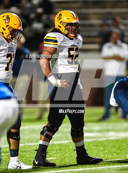 Thumbnail 2 in Lamar vs. Duncanville  (UIL 6A Regional Playoff) photogallery.