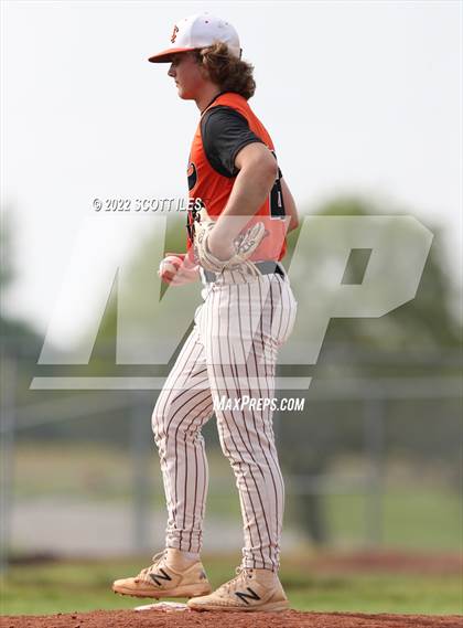 Thumbnail 1 in North Union vs Amanda-Clearcreek (OHSAA D3 Sectional Final) photogallery.