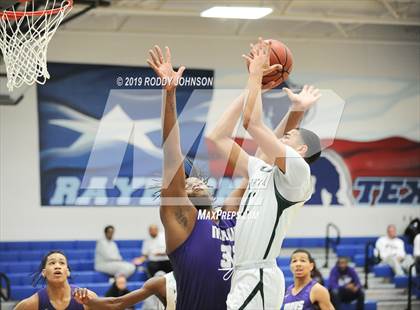 Thumbnail 1 in Morton Ranch vs. Fort Bend Hightower (McDonald's Texas Invitational) photogallery.