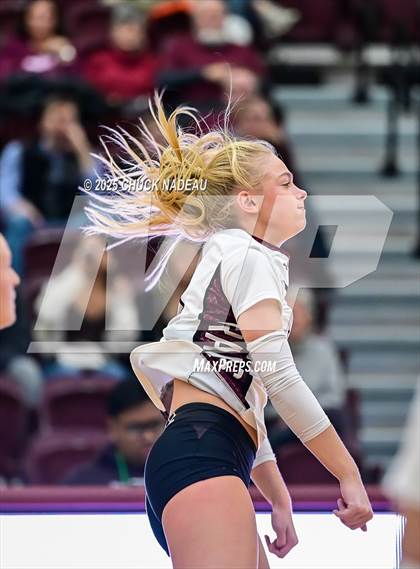 Thumbnail 3 in La Salle Academy vs. East Providence (RIIL Division 1 Semifinal) photogallery.