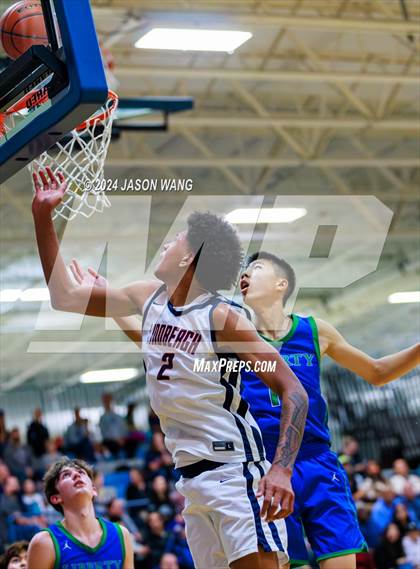 Thumbnail 3 in Lindbergh vs. Liberty (Salmon Cup) photogallery.
