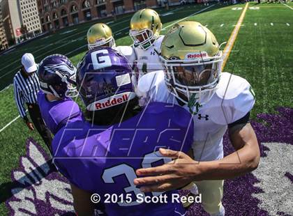 Thumbnail 3 in Archbishop Carroll @ Gonzaga photogallery.
