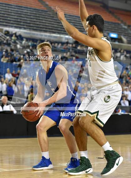 Thumbnail 2 in Seattle Prep vs. Timberline (WIAA 3A First Round Playoff)  photogallery.