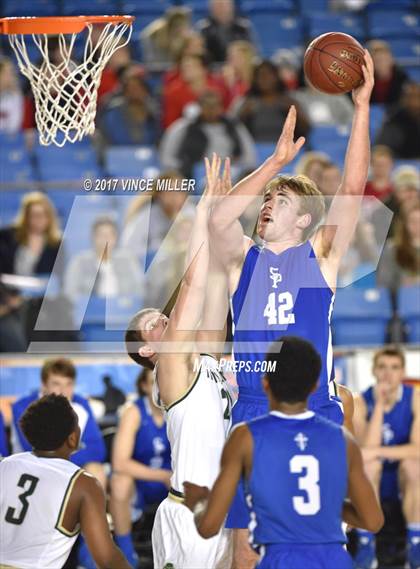 Thumbnail 3 in Seattle Prep vs. Timberline (WIAA 3A First Round Playoff)  photogallery.