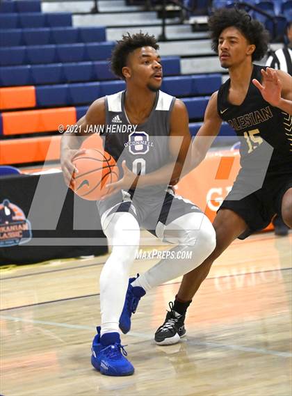 Thumbnail 3 in Salesian College Preparatory vs. Bishop O'Connell (Tarkanian Classic) photogallery.
