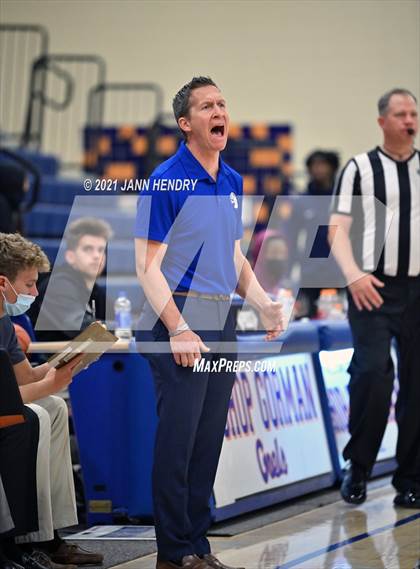 Thumbnail 3 in Salesian College Preparatory vs. Bishop O'Connell (Tarkanian Classic) photogallery.