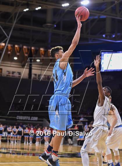 Thumbnail 3 in Vista Ridge vs. Pueblo West (CHSAA 4A Semifinal) photogallery.