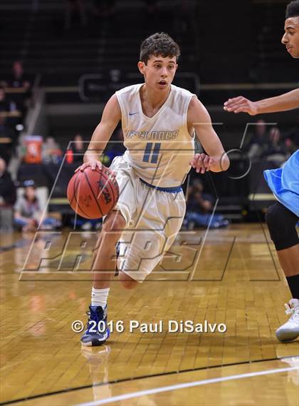 Thumbnail 3 in Vista Ridge vs. Pueblo West (CHSAA 4A Semifinal) photogallery.