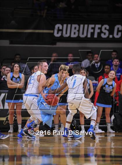Thumbnail 2 in Vista Ridge vs. Pueblo West (CHSAA 4A Semifinal) photogallery.