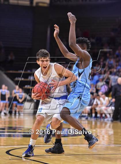 Thumbnail 3 in Vista Ridge vs. Pueblo West (CHSAA 4A Semifinal) photogallery.