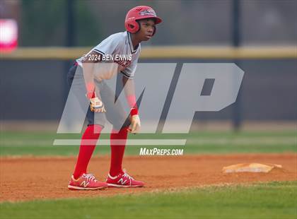 Thumbnail 1 in Union Grove @ Dutchtown photogallery.