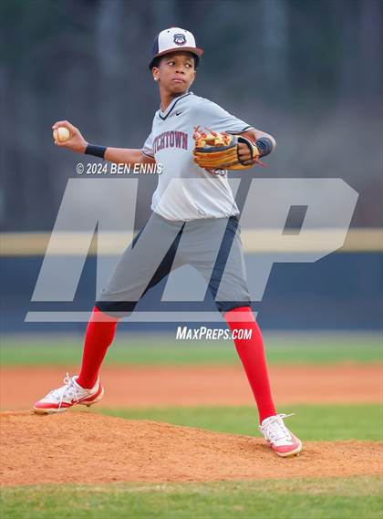 Thumbnail 3 in Union Grove @ Dutchtown photogallery.