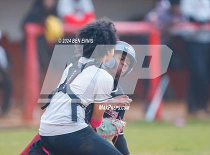 Thumbnail 3 in Union Grove @ Dutchtown photogallery.