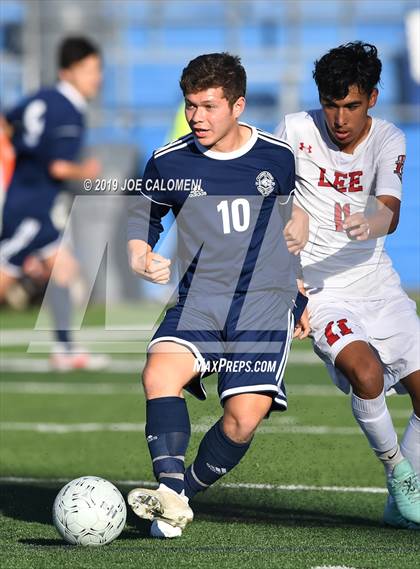 Thumbnail 2 in Lee [Robert E.] vs Flower Mound (UIL 6A Final) photogallery.