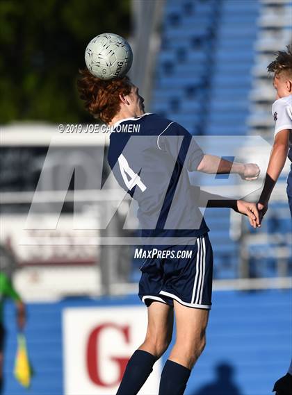 Thumbnail 1 in Lee [Robert E.] vs Flower Mound (UIL 6A Final) photogallery.
