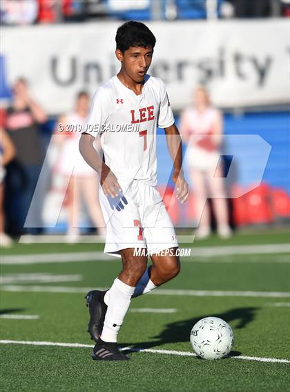 Thumbnail 3 in Lee [Robert E.] vs Flower Mound (UIL 6A Final) photogallery.