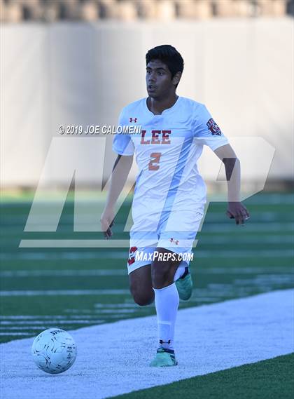 Thumbnail 2 in Lee [Robert E.] vs Flower Mound (UIL 6A Final) photogallery.