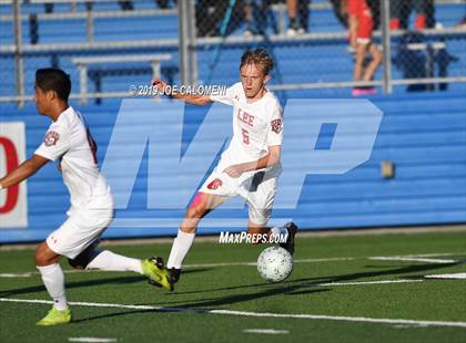Thumbnail 1 in Lee [Robert E.] vs Flower Mound (UIL 6A Final) photogallery.