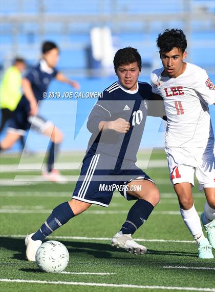 Thumbnail 1 in Lee [Robert E.] vs Flower Mound (UIL 6A Final) photogallery.