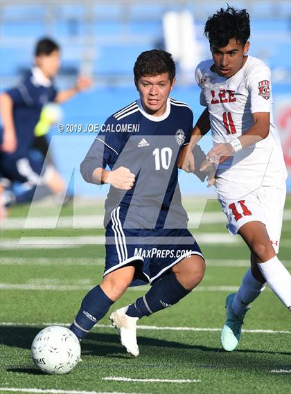 Thumbnail 3 in Lee [Robert E.] vs Flower Mound (UIL 6A Final) photogallery.