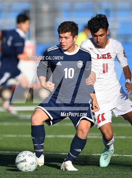 Thumbnail 1 in Lee [Robert E.] vs Flower Mound (UIL 6A Final) photogallery.