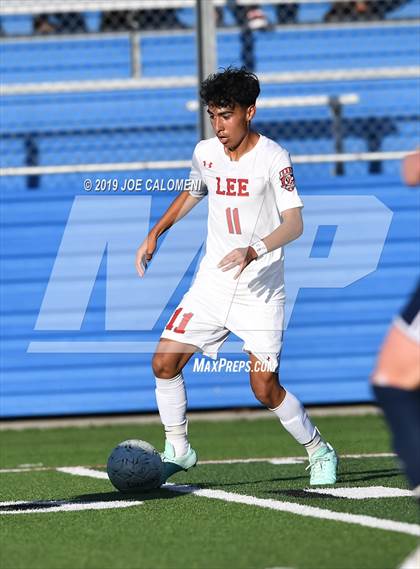 Thumbnail 1 in Lee [Robert E.] vs Flower Mound (UIL 6A Final) photogallery.