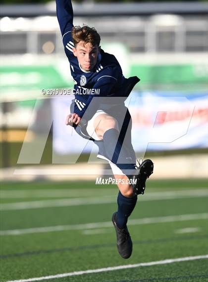 Thumbnail 3 in Lee [Robert E.] vs Flower Mound (UIL 6A Final) photogallery.