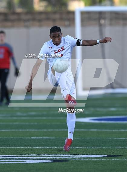 Thumbnail 1 in Lee [Robert E.] vs Flower Mound (UIL 6A Final) photogallery.